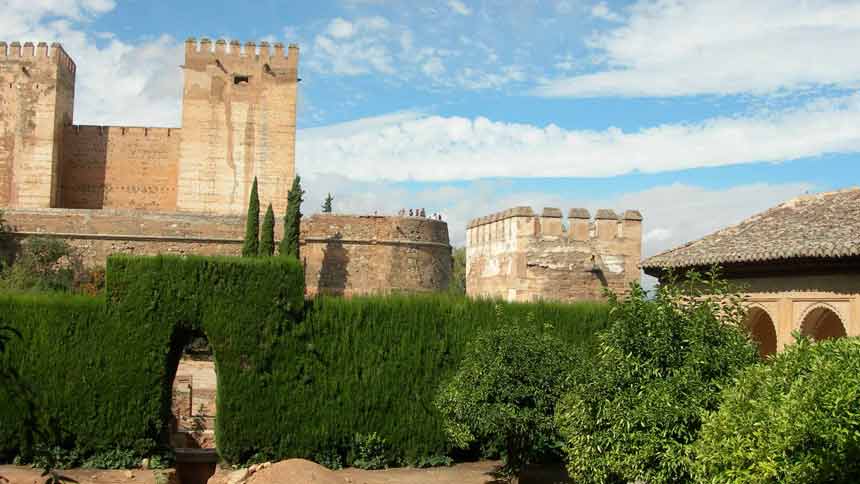 The Machuca Garden & the Alcazaba fortress in the background