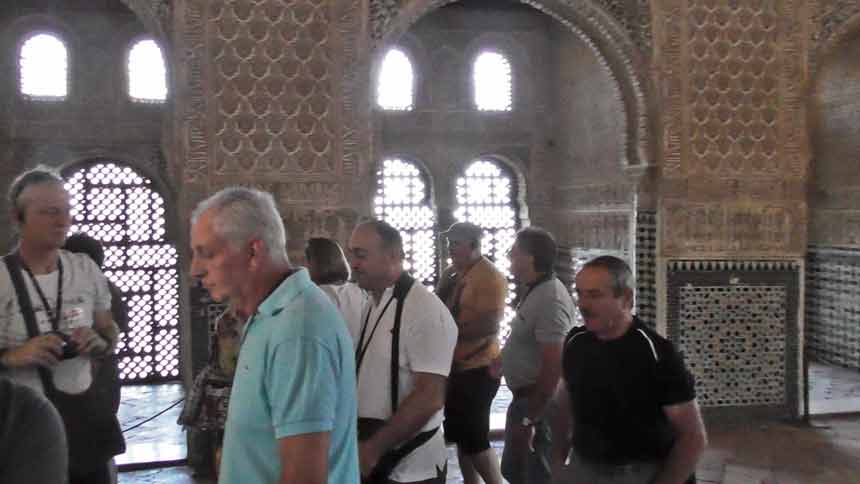 Tourist in Hall of Ambassadores