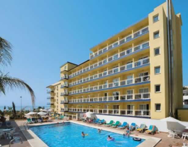 Hotel Las Arenas Pool