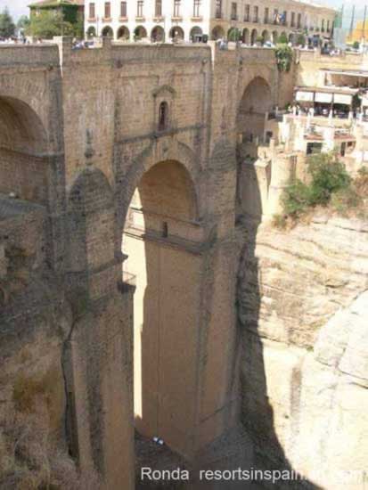 New Bridge Ronda. Window in the centre