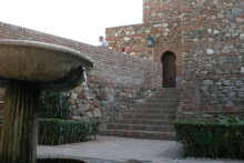 Patio de los Surtidor Steos in Corner to Parapet Walkway