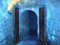 Wooden Gates in Portal Nou Dalt gateway, Dalt Vila