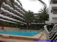 Lido Llobet apartments pool